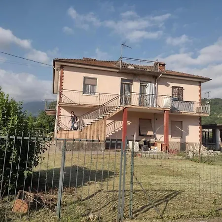 Ca Di Vezzone Вилла